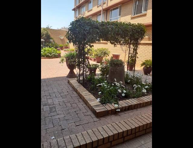 2 BEDROOM APARTMENT FOR SALE IN PRETORIA GARDENS